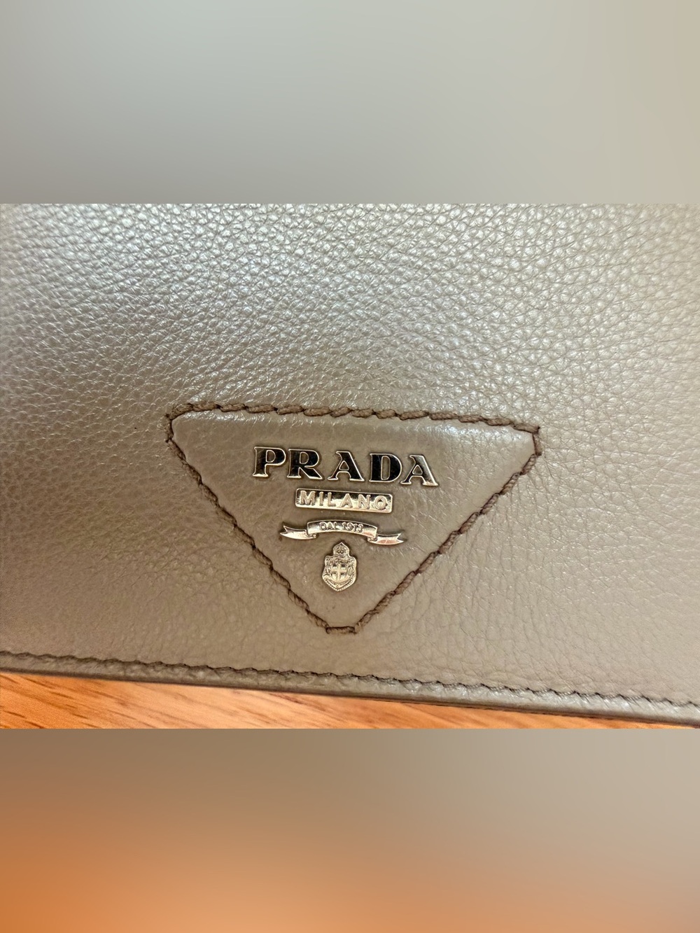 Prada Argilla Leather Wallet in Clay Gray - Picture 9 of 10